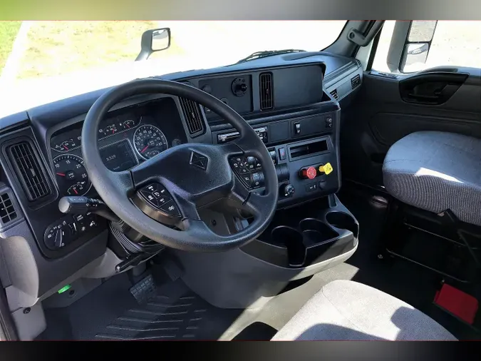 2021 INT LT625 6x4