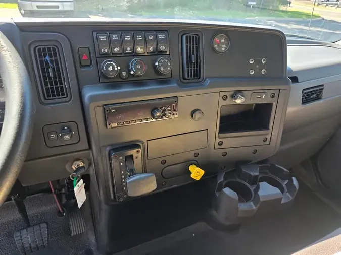 2019 NAVISTAR INTERNATIONAL MV607 (4X2)