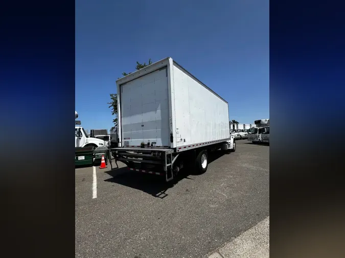 2021 FREIGHTLINER M2 106