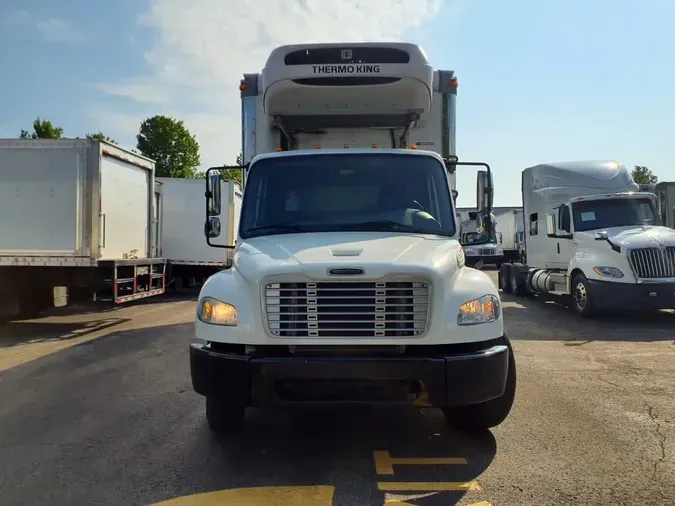 2019 FREIGHTLINER M2 106