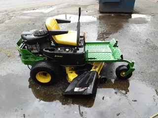 2016 John Deere Z355E