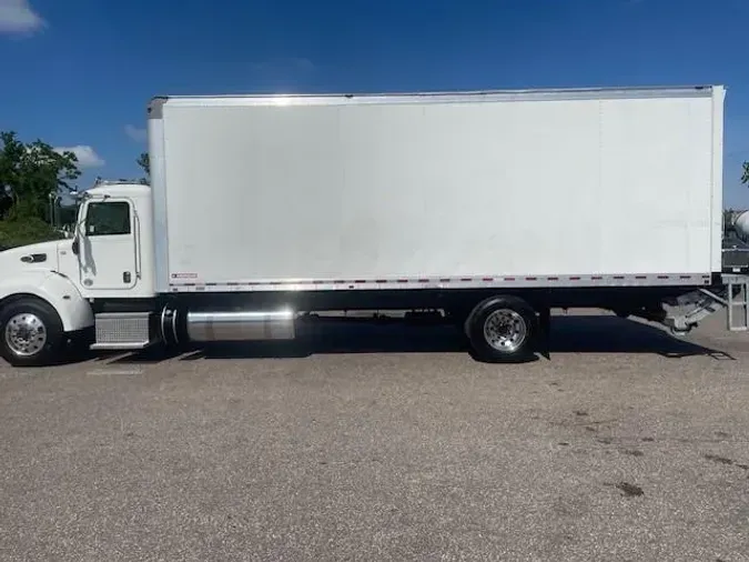 2020 Peterbilt 337
