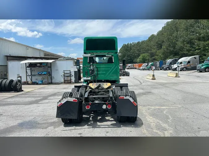 2020 International LT