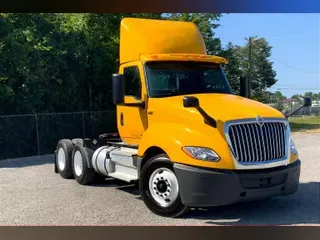 2019 INT LT625 6x4