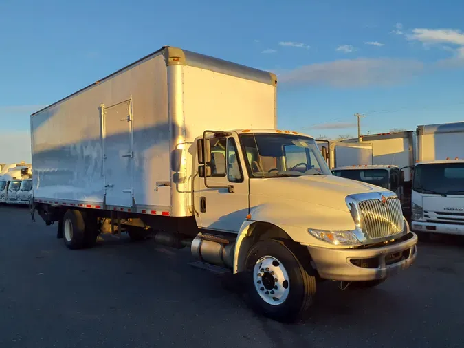 2017 NAVISTAR INTERNATIONAL 4300