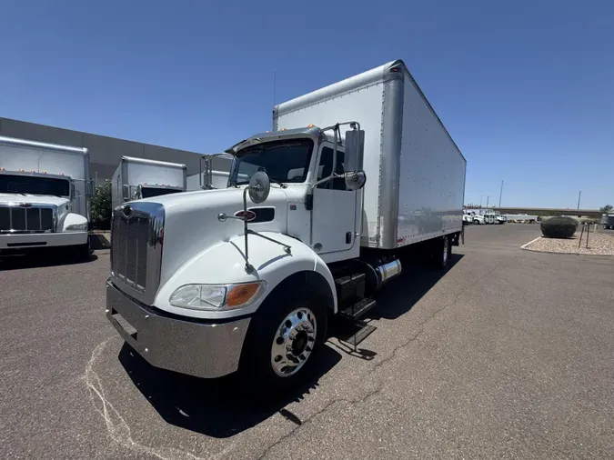 2019 Peterbilt 330