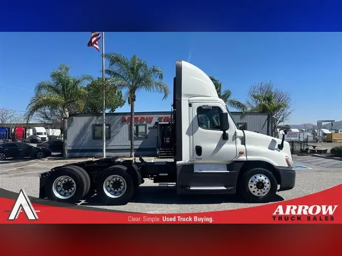 2018 FREIGHTLINER CA12562DC086df1e05f89ac3a1256534c303e03c1