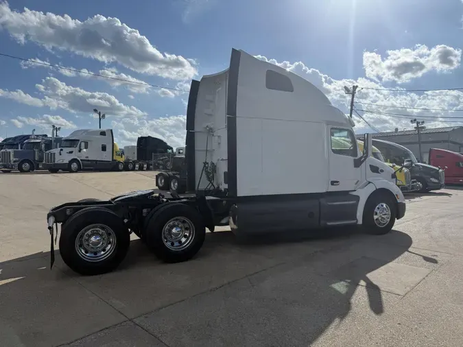 2021 Peterbilt 579