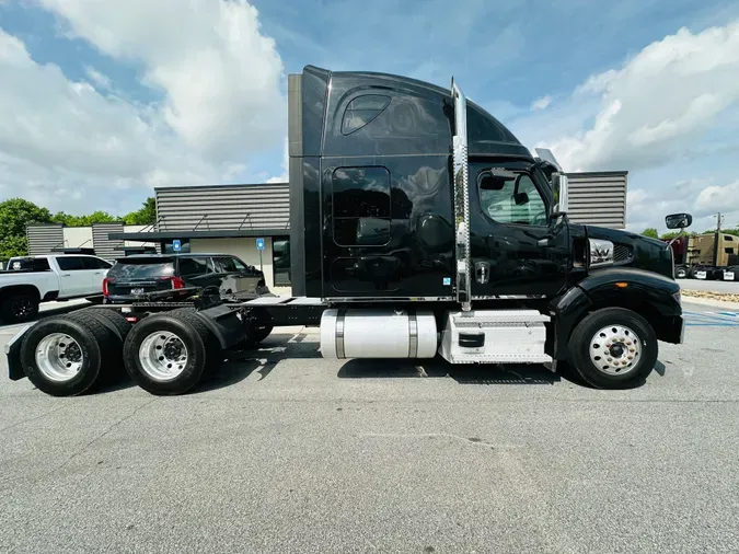 2022 Western Star 4900EX