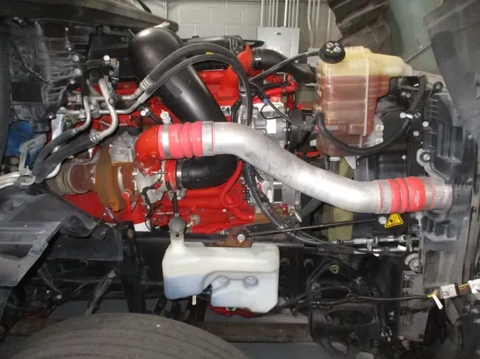 2021 NAVISTAR INTERNATIONAL LT625 SLPR CAB