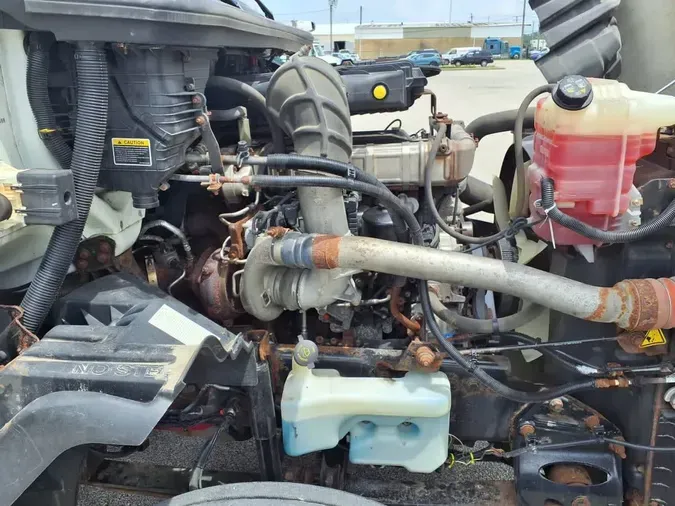 2019 NAVISTAR INTERNATIONAL LT625 DAYCAB T/A