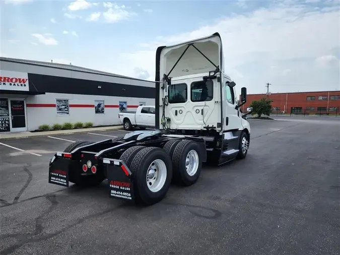 2022 FREIGHTLINER CA1260873b95b38caa6d4abddcf3d188fe49a