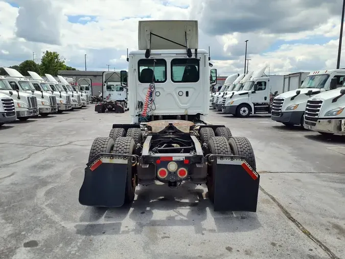 2018 FREIGHTLINER NEW CASCADIA PX12664