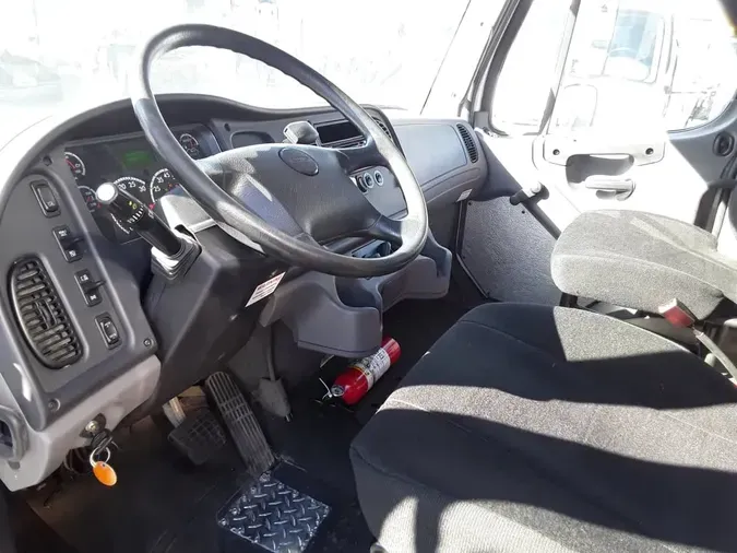 2018 FREIGHTLINER/MERCEDES M2 106088032caac81b9e402e19ac434d72141