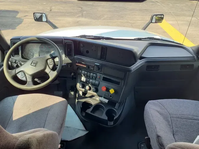 2020 NAVISTAR INTERNATIONAL LT625 SLPR CAB