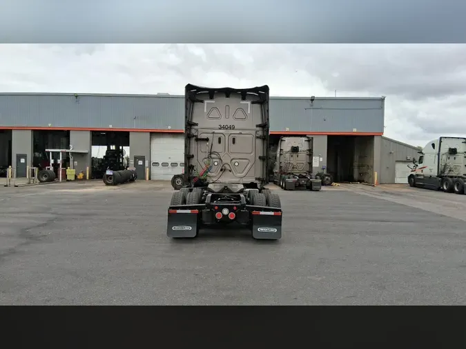 2025 Freightliner Cascadia 1260887f6d66ea563b6ca15f0a6a4f90c3e
