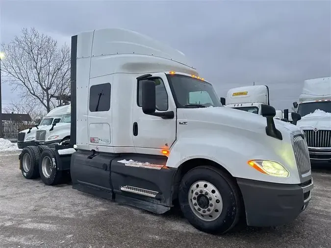 2022 INTERNATIONAL LT