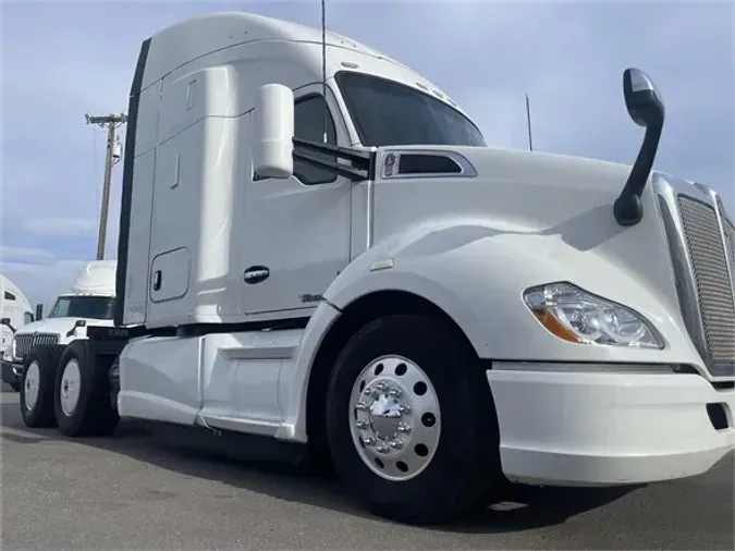 2018 KENWORTH T680