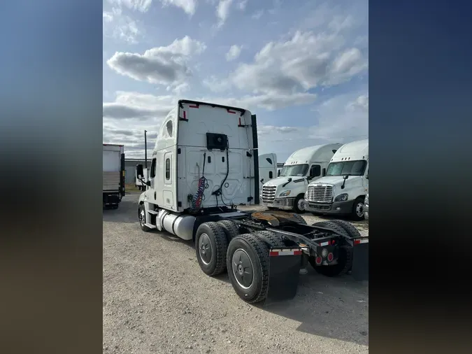 2019 FREIGHTLINER/MERCEDES CASCADIA 125