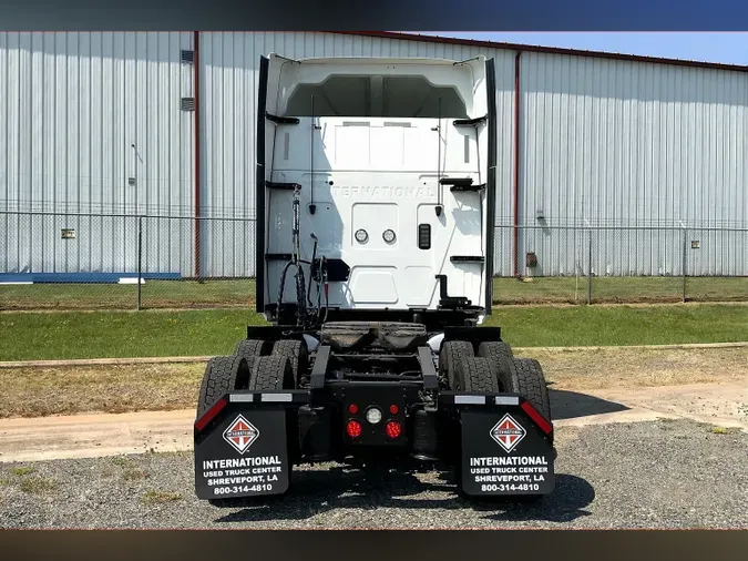 2023 INT LT625 6x4