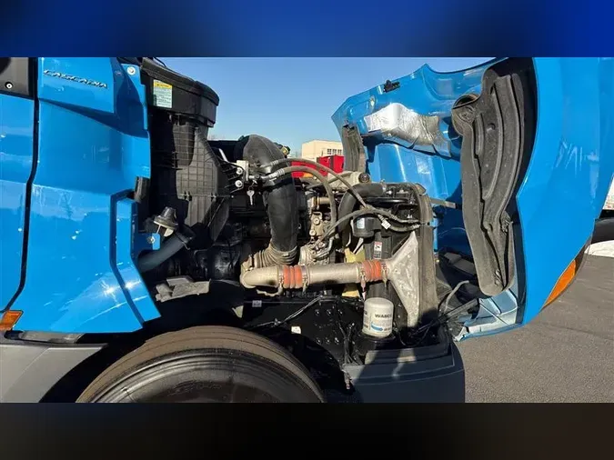 2022 FREIGHTLINER CA126