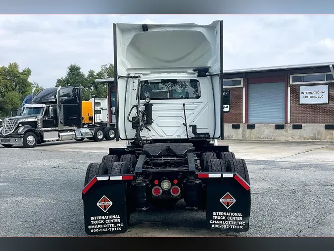 2021 INT LT625 6x4