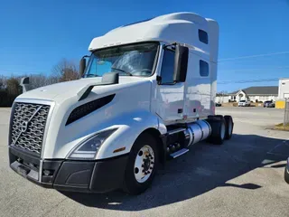 2019 VOLVO VNL64T-760