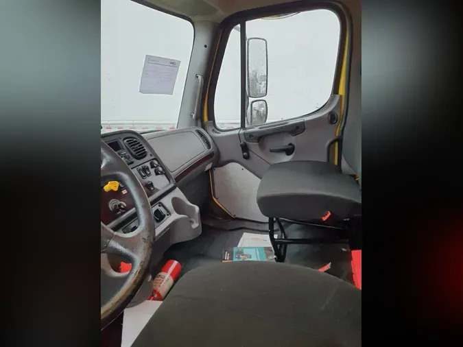2016 FREIGHTLINER/MERCEDES M2 10608949b5218ba1d5ad518cb4e4ce8e412
