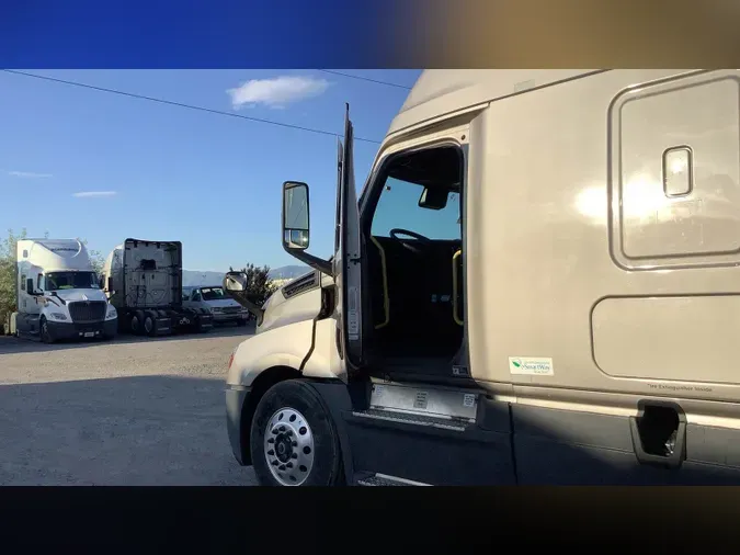 2024 Freightliner Cascadia 126089bc92d35397141254d5d6486f9ed14