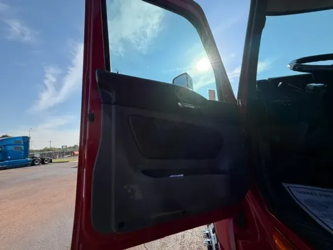 2021 INTERNATIONAL LT625