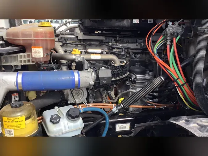 2020 Freightliner Cascadia 126089d29fab998452037197537281e8353