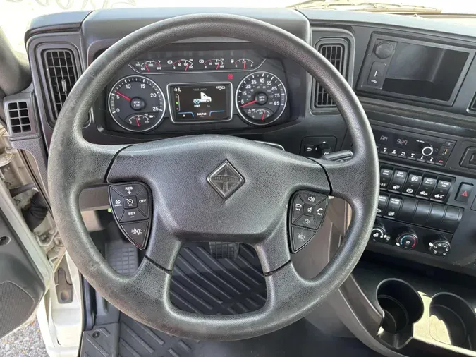 2021 International LT625
