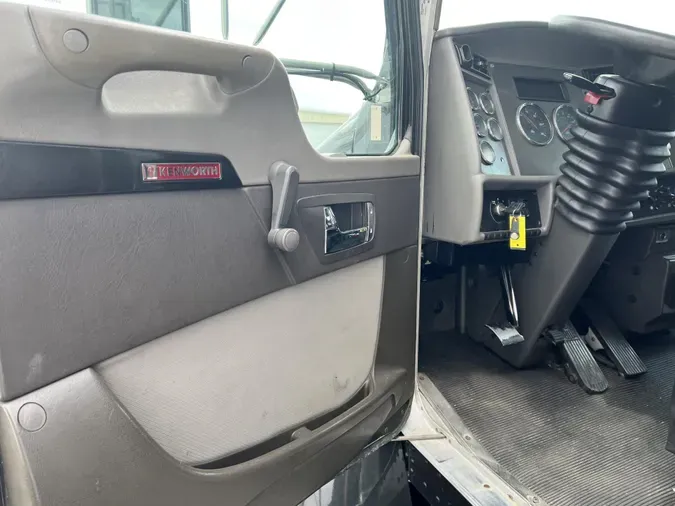 2013 Kenworth T370