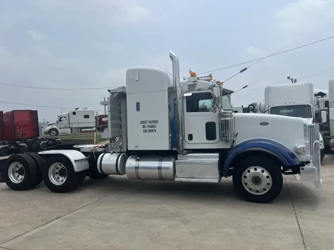 2016 Peterbilt 367