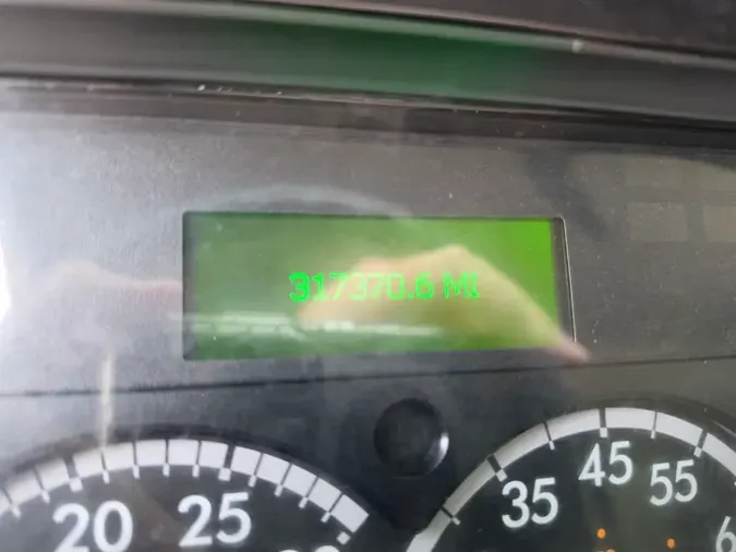 2021 FREIGHTLINER/MERCEDES M2 106