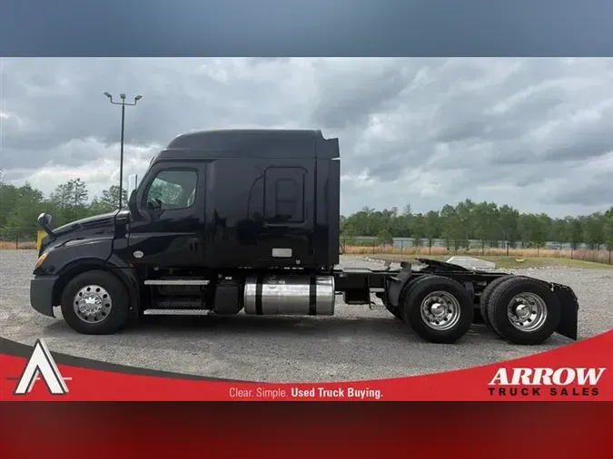 2020 FREIGHTLINER CA126