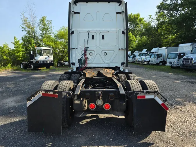 2019 FREIGHTLINER/MERCEDES CASCADIA 125