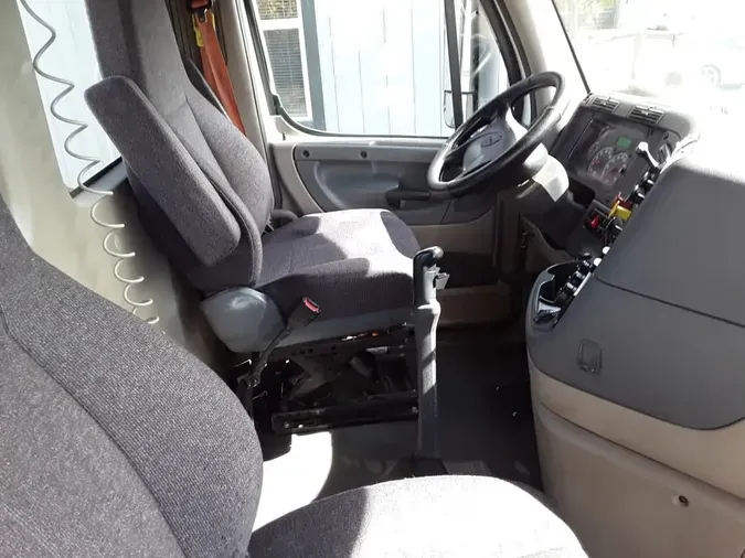 2018 FREIGHTLINER/MERCEDES CASCADIA 12508b3efb16f5d94672213f78c035d9b35