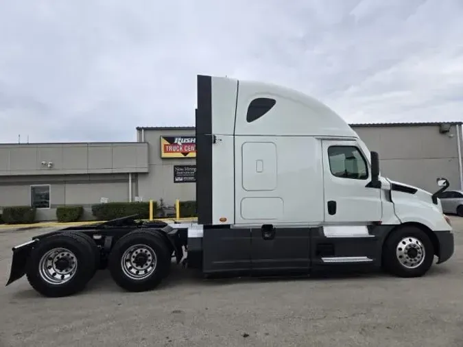 2021 Freightliner Cascadia