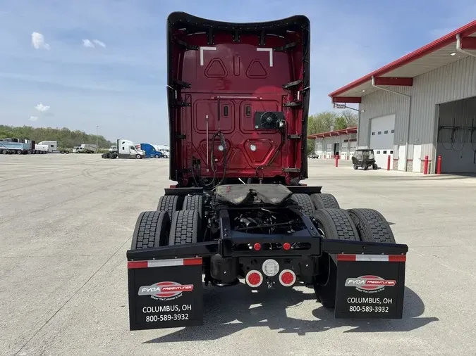 2026 Freightliner CASCADIA 126