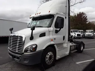 2018 FREIGHTLINER/MERCEDES CASCADIA 113