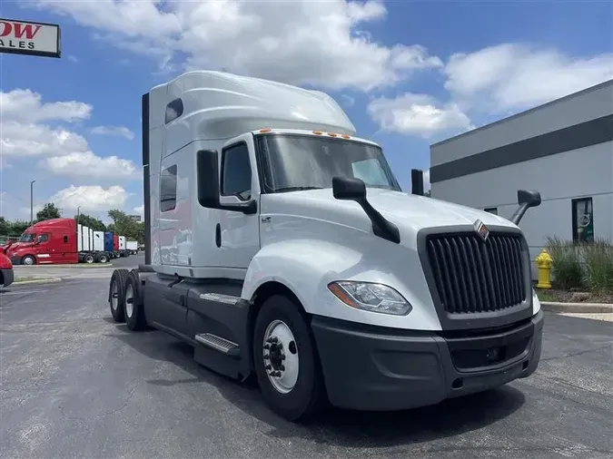 2022 INTERNATIONAL LT625