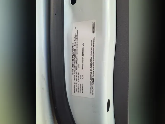 2020 FREIGHTLINER/MERCEDES M2 106