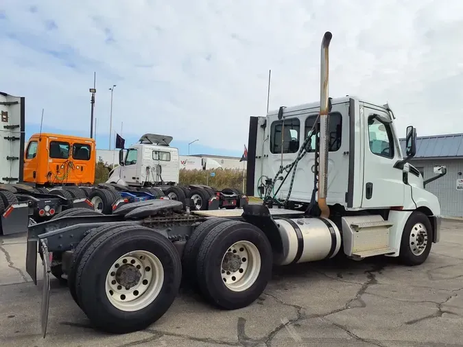 2020 FREIGHTLINER/MERCEDES NEW CASCADIA PX12664
