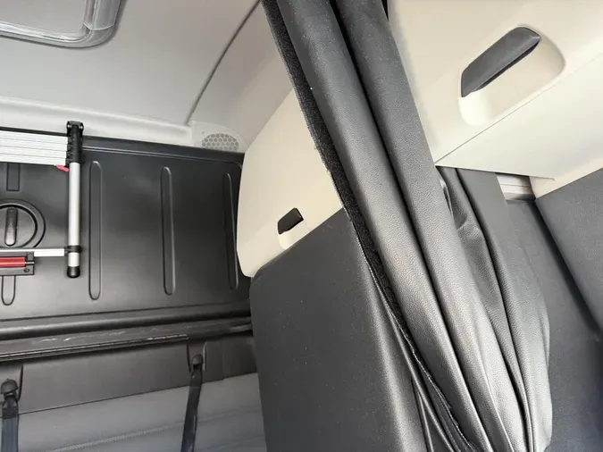 2022 Freightliner Cascadia