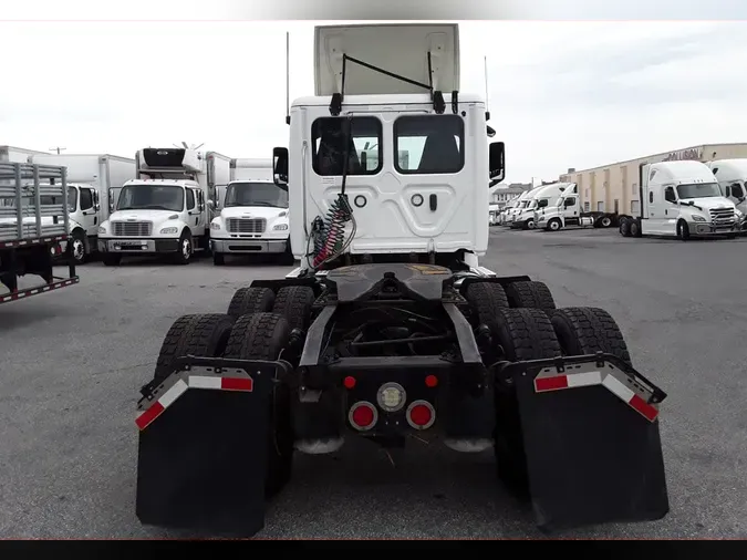 2020 FREIGHTLINER/MERCEDES NEW CASCADIA PX12664