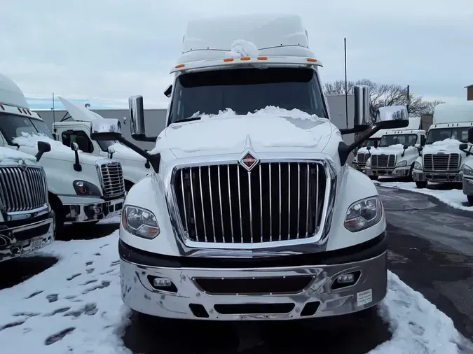 2020 NAVISTAR INTERNATIONAL LT625 SLPR CAB