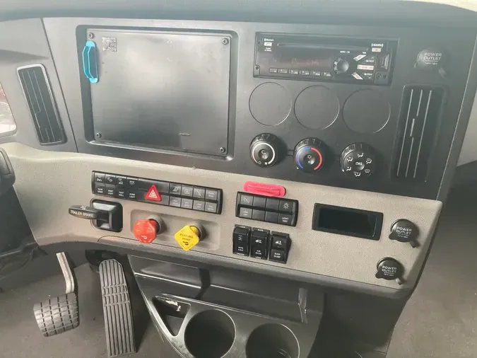 2021 FREIGHTLINER/MERCEDES NEW CASCADIA PX1266408c7e49dcd4dbec90e45bbbf27e393c2