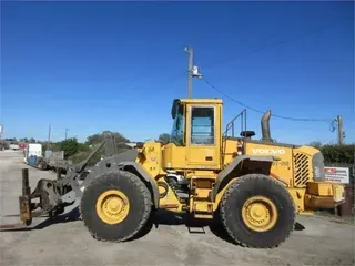 2003 VOLVO L120E