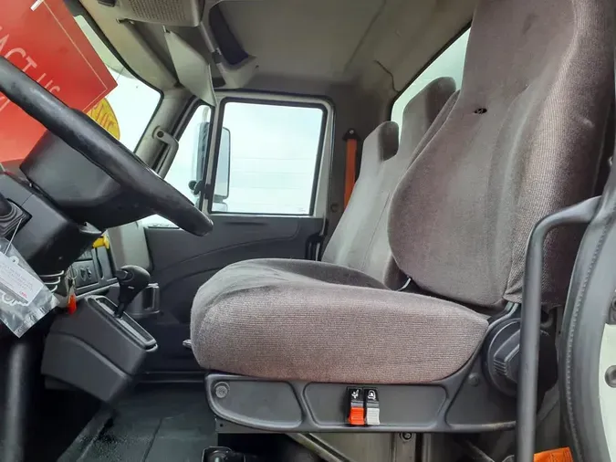 2019 NAVISTAR INTERNATIONAL 4300